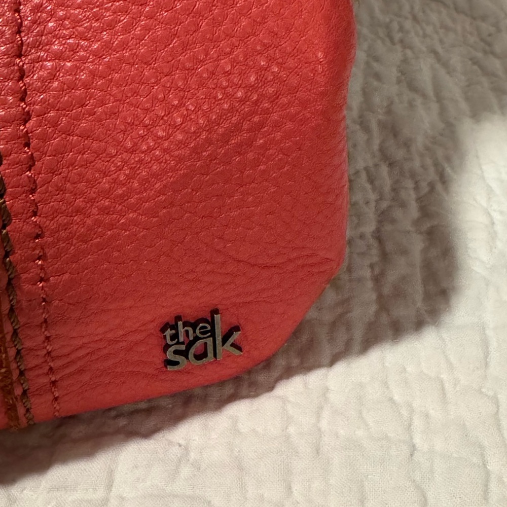 The Sak Soft Genuine Coral Leather Shoulder Crossbody Bag - Picture 2 of 4